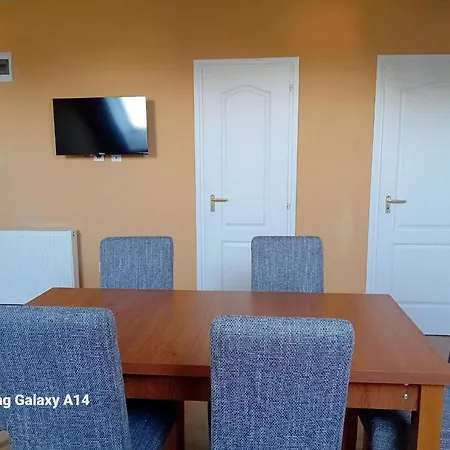 Koetel Utcai Vendeghaz 巴拉顿凯赖斯图尔